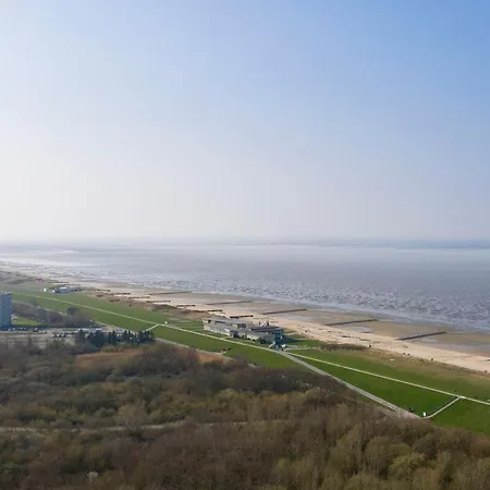 Trafalgar 227 Apartament *