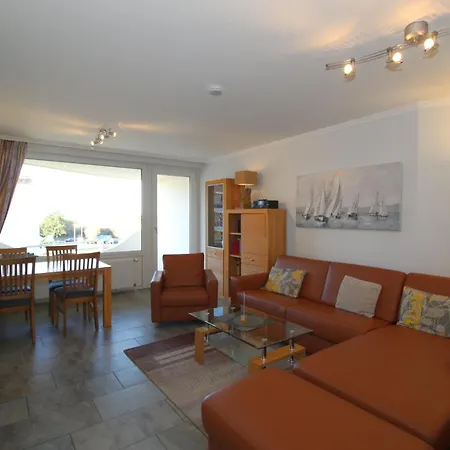 Apartment Trafalgar 227 *